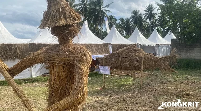 Rang Solok Baralek Gadang, Hamparan Sawah Solok Dihiasi Karya Seni Jerami (Foto: Dok.Istimewa)