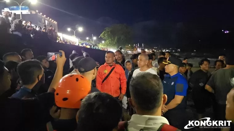 Kisah Tragis Bocah Hilang di Pantai Padang, Warga Tak Berdaya Lawan Ombak (Foto: Dok.Istimewa)