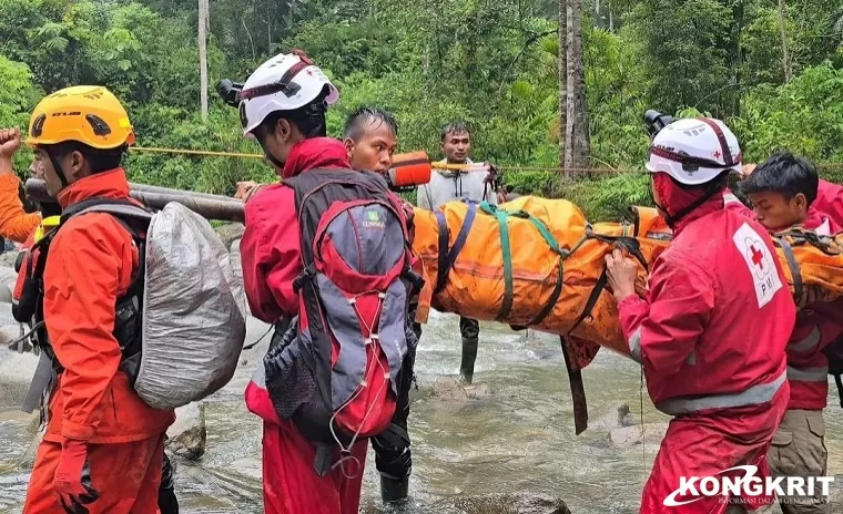 Korban Terakhir Longsor di Tambang Emas Ilegal Solok Berhasil Dievakuasi (Foto: Dok.Istimewa)