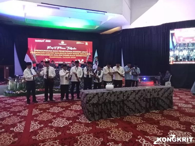 Rapat Pleno Terbuka Penetapan Nomor Urut Pasangan Calon Wali Kota dan Wakil Wali Kota Payakumbuh (Foto: Dok.Istimewa)