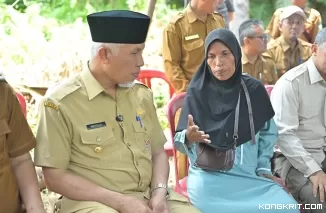 Gubernur Sumbar Salurkan Bantuan Rp42 Juta dan Komitmen Fasilitasi Pendidikan bagi Dua Adik Nia (Foto: Dok.Istimewa)