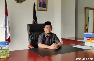 Profil Muharlion, Pengajar dan Dai yang Berhasil Menjadi Ketua DPRD Kota Padang (Foto: Dok.Istimewa)