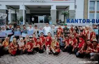 Tingkatkan Produktivitas, Bupati Solok Berikan Bantuan Alsintan kepada Kelompok Tani (Foto: Dok.Istimewa)