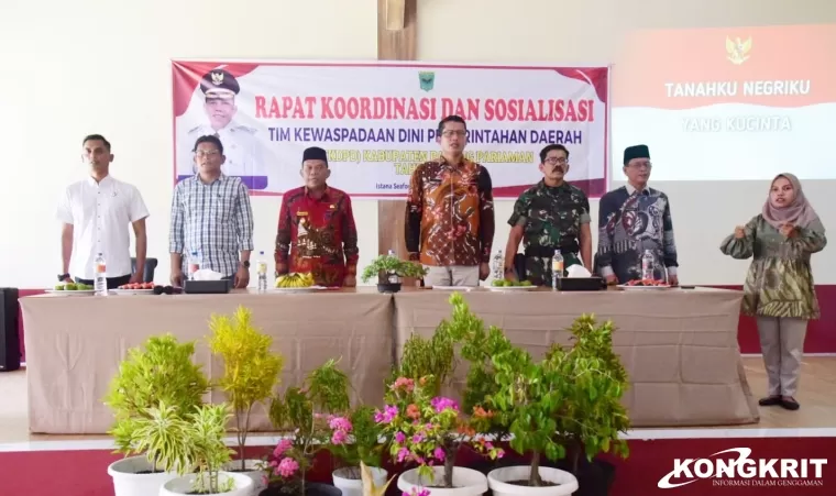 Hadiri Rakor, Plt Bupati Padang Periaman Tekankan Pentingnya Kewaspadaan Dini