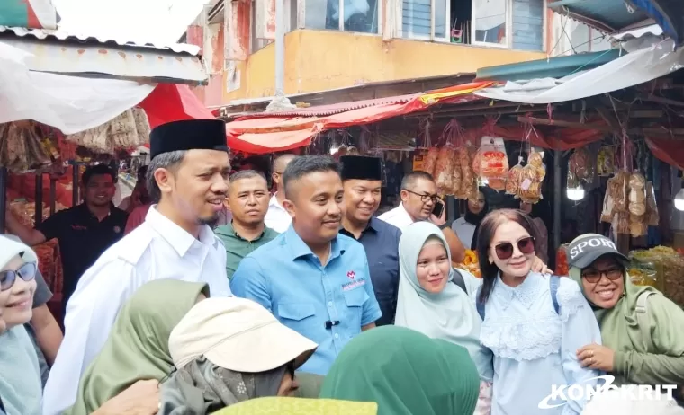 Muda dan Berpengaruh, Erman Safar dan Vasco Ruseimy Sapa Rombongan Dinas Pendidikan Bontang di Bukittinggi