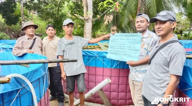 Pemkab Kepulauan Mentawai Salurkan Bantuan Benih Ikan untuk Kelompok Nelayan Surak Sabeu di Pagai Utara