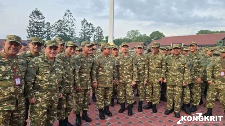 Presiden Prabowo dan Kabinet Merah Putih Mulai Retret di Akmil Magelang dengan Latihan Fisik