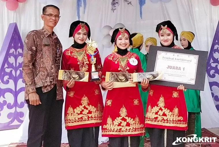 SMPN 6 Sawahlunto Raih Juara I Festival Tari Kreasi Tingkat SMP se-Kota Sawahlunto