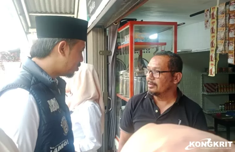 Warga Pakan Labuah Beri Masukan tentang Penataan Parkir dan PKL kepada Erman Safar