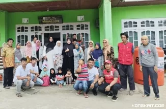 BPS Bunda dan PMI Bukittinggi Berikan Bantuan untuk Panti Asuhan di Agam