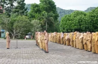 Pimpin Apel Pagi, Kadis Kominfo Kabupaten Solok Tekankan Kedisiplinan ASN dan Kesiapan Cybersecurity