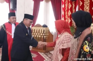 Pj Wali Kota Payakumbuh Hadiri Pelantikan Pimpinan Definitif DPRD Periode 2024-2029