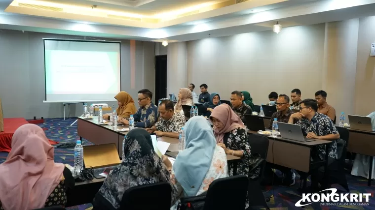 Kabupaten Solok Gelar Diseminasi RPJPD 2025-2045 dan Bimtek Pengisian E-Walidata pada Aplikasi SIPD