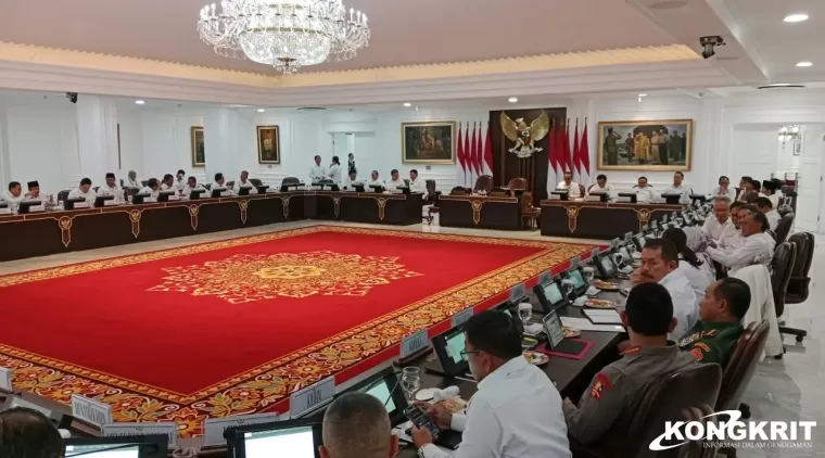 Sebelum Kunjungan ke Luar Negeri, Prabowo Gelar Sidang Kabinet Kedua