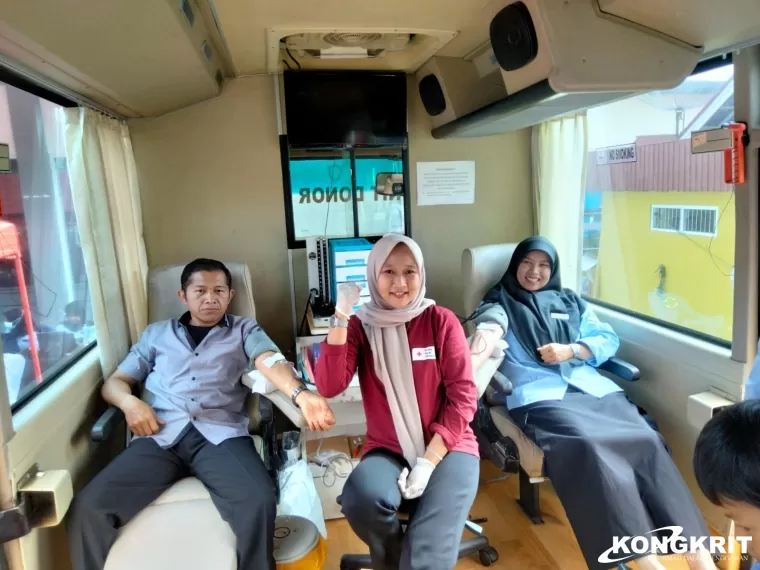 Semarakkan HKN ke-60, Puskesmas IV Koto dan PMI Bukittinggi Gelar Donor Darah Bersama Klinik Agung