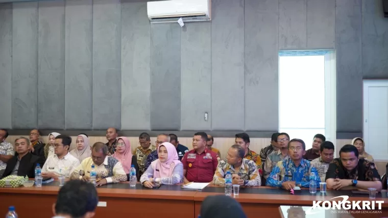 Sosialisasi Netralitas dan Profesionalisme ASN di Pilkada Serentak, Pjs Bupati Solok Tekankan Pentingnya Kepatuhan