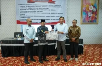 Pemerintah Kabupaten Solok dan Kabupaten Muko-Muko Tandatangani Perjanjian Kerja Sama Berbagai Bidang