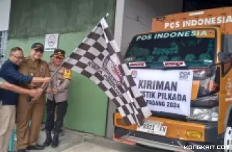 Pj Wali Kota Padang Lepas Logistik Pilkada, Ajak Warga Gunakan Hak Pilih