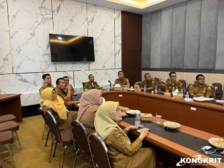 Jajaran Pemkab Solok Ikuti Peringatan Hari Anti Korupsi Sedunia 2024 Secara Daring Bersama KPK RI