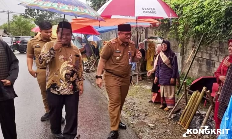 Lomba Malamang di Limau Manis Kota Padang, Melestarikan Tradisi di Tengah Modernisasi