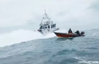 Nelayan Tradisional Indonesia Terhempas ke Laut Diusir Kapal Patroli Singapura, HNSI Kepri Kecam Tindakan Tersebut