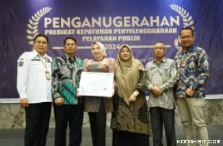 Pemkab Solok Raih Peringkat 1 dalam Kepatuhan Pelayanan Publik 2024 di Sumatera Barat