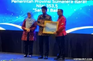 Pemprov Sumbar Terima Penghargaan Predikat Sangat Baik dalam Penilaian Sistem Merit Manajemen ASN 2024