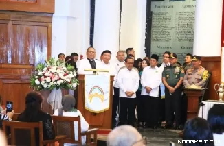 Pendeta dan Jemaat Gereja Berikan Apresiasi atas Pengamanan Natal oleh Polri