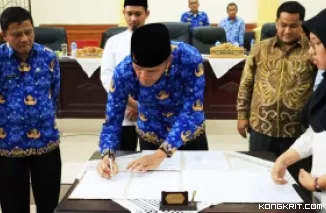 Pj Wali Kota Pariaman dan DPRD Sepakati Ranperda APBD 2025