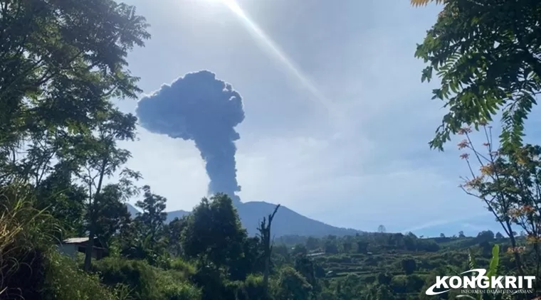 Gunung Marapi Erupsi Pagi Ini, Kolom Abu Capai 1.000 Meter