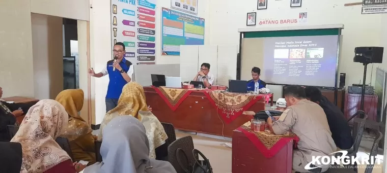 Nagari Batang Barus Arahkan Masyarakat Menuju Smart Village Guna Bijak Bermedia Sosial