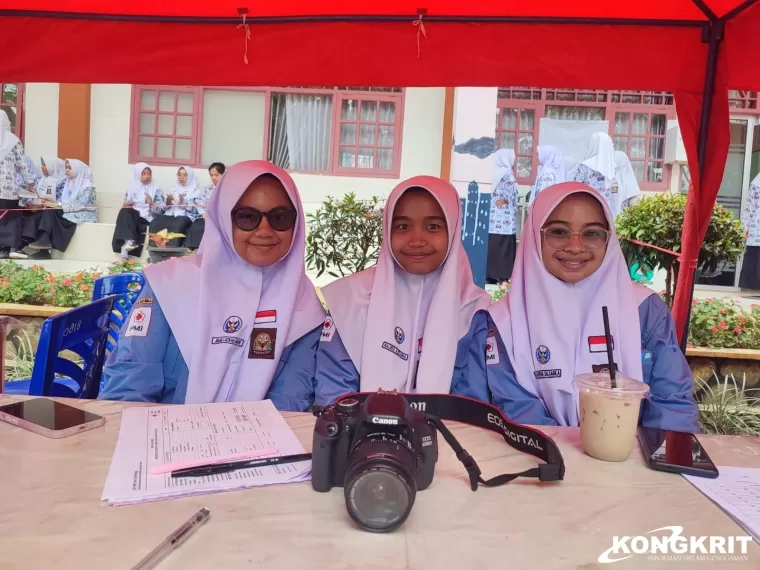 PMR WIRA SMA Negeri 1 Bukittinggi Gelar Donor Darah Rutin, Wujudkan Kepedulian Sosial di Kalangan Siswa