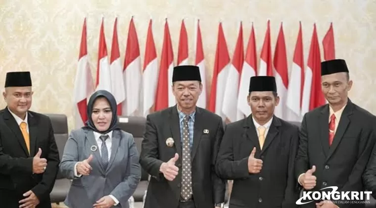 Jajaran Direksi dan Komisaris PT. SPRH (Perseroda) Kabupaten Rokan Hilir. (Dok. Istimewa)