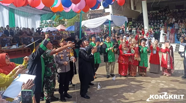 Sebanyak 1.745 Siswa di Kota Padang Diwisuda Sebagai Tahfidz Al Quran