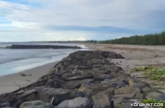 Kondisi Pantai Naras