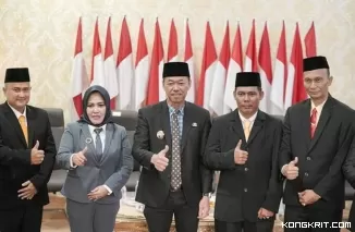 Jajaran Direksi dan Komisaris PT. SPRH (Perseroda) Kabupaten Rokan Hilir. (Dok. Istimewa)