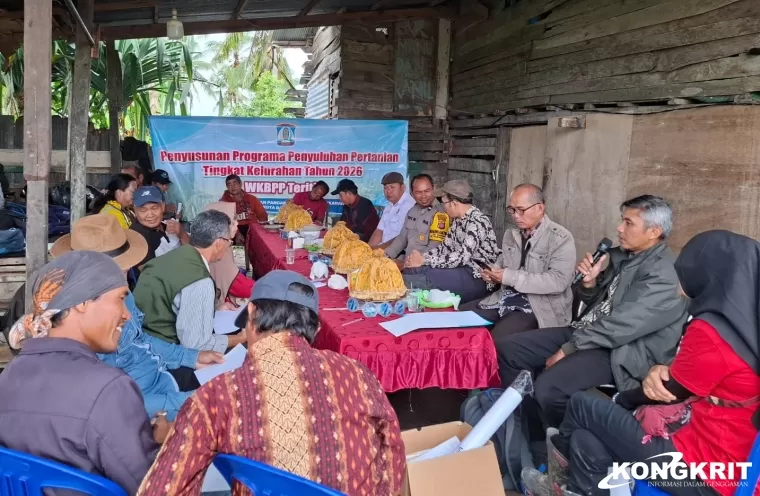 Bhabinkamtibmas Kelurahan Manggar Polsek Balikpapan Timur Dukung Ketahanan Pangan