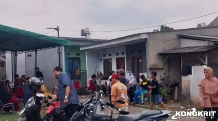 Rumah Duka, Nenek Yonih yang meninggal duia saat anre beli gas elpiji 3 kg