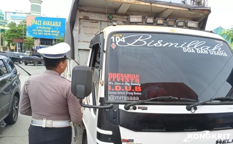 Operasi Keselamatan Polresta Balikpapan, 20 Pengendara Ditilang, Keselamatan Lalu Lintas Menjadi Prioritas