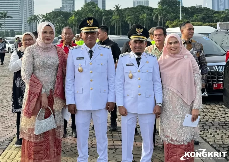 Perdana Dalam Sejarah Pelantikan Serentak Kepala Daerah, Jon Firman Pandu dan Candra Resmi Dilantik sebagai Bupati dan Wakil Bupati Solok