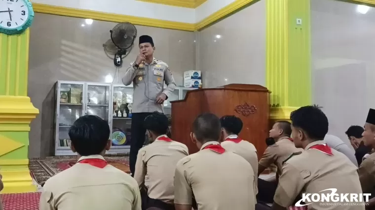 Polsek Pancung Soal Gelar Sholat Subuh Berjama'ah Sebagai Wujud Kedekatan dengan Masyarakat