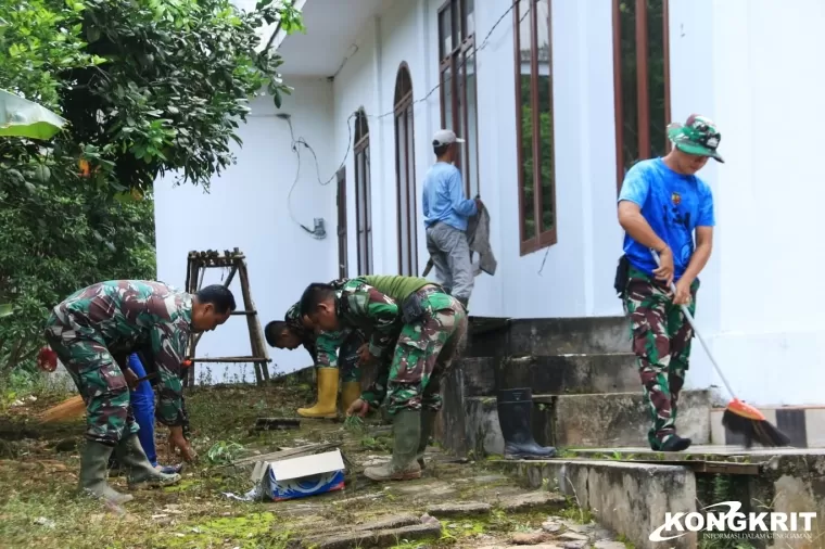 Satgas TMMD 123 Kodim 0905BPP Lakukan Pembersihan Gereja GPIB Lamaru di Balikpapan