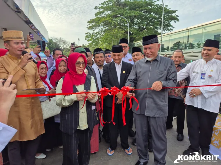 Gubernur Sumbar Resmi Buka Minang Day di Masjid Istiqlal Jakarta, Tandatangani MoU Pengembangan Manajemen Masjid