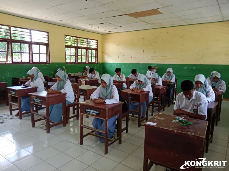 MAN Nagekeo Gelar Ujian Madrasah untuk 103 Siswa Kelas XII