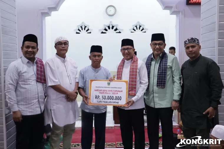 Sekda Kota Payakumbuh Dampingi Tim Safari Ramadan Provinsi Sumbar Kunjungi Masjid Amaliyah