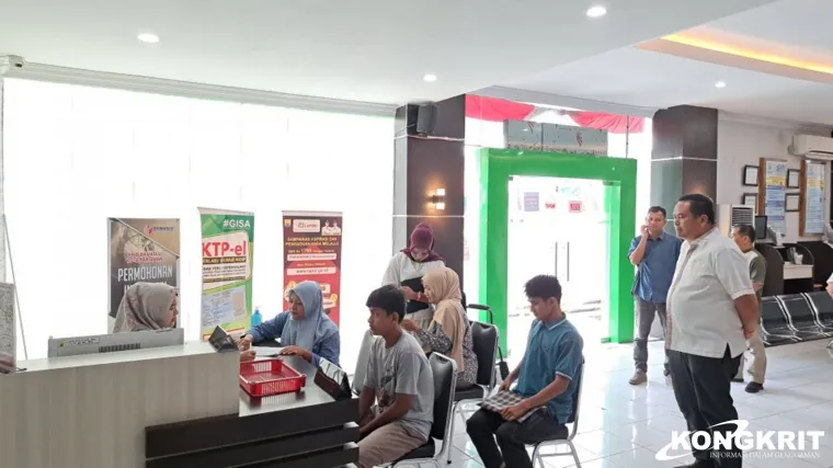 Wali Kota Pariaman Tinjau Mall Pelayanan Publik untuk Evaluasi Layanan Masyarakat