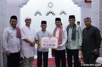 Sekda Kota Payakumbuh Dampingi Tim Safari Ramadan Provinsi Sumbar Kunjungi Masjid Amaliyah