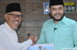 Wali Kota Padang Fadly Amran Serahkan Bantuan untuk Pembangunan Masjid Al-Jadid Muhammadiyah