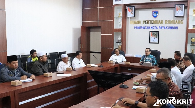 Rapat pembentukan Masjid Agung Kota Payakumbuh