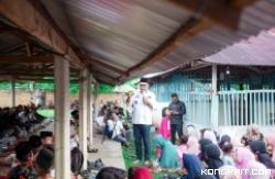 Bupati Solok Menghadiri acara adat "Bakaua Ka Tampek Manjapuik Baniah" di kawasan Benda Cagar Budaya Makam Gobah Angku Boyok, Jorong Pintu Rayo, Nagari Aripan, pada Kamis, 25 Januari 2024.